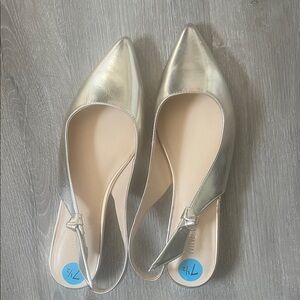 Women's Nine West Metallic Silver Pointed-Toe Slingback Flats